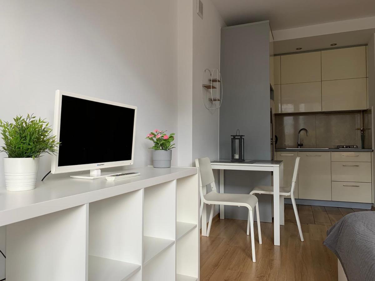 Top Ten House Marszalkowska 7 وارسو المظهر الخارجي الصورة